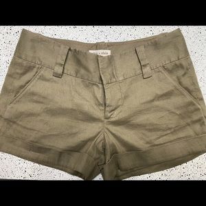 Alice + Olivia shorts Sz 4